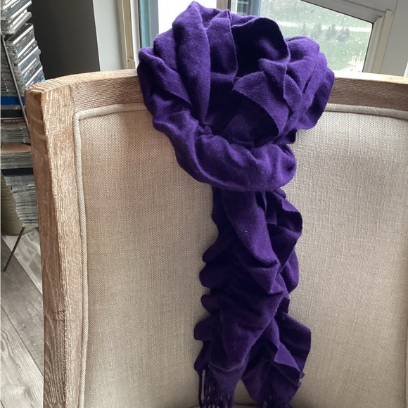 Simply Vera Purple, ruched scarf - Picture 1 of 3